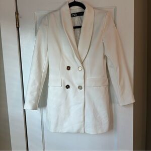 Zara Women's Cream Blazer with Gold Buttons